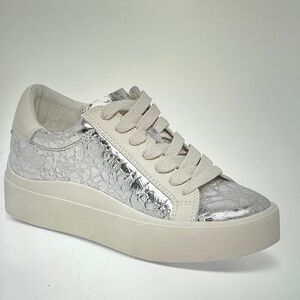 New in Box! Dolce Vita Silver and White Zayn Women's Platform Sneakers sz 7